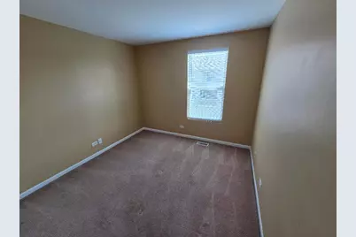 107 Driscoll Lane, Wood Dale, IL 60191 - Photo 13
