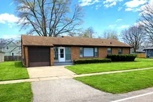 319 N Lord Ave, Carpentersville, IL 60110 - Photo 25