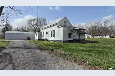 205 Shaw Street, Harrisburg, IL 62946 - Photo 1