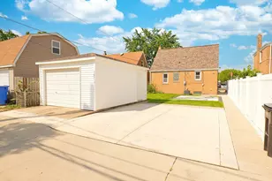 11031 S Pulaski Rd, Chicago, IL 60655 - Photo 17