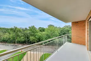 6801 N Milwaukee Ave, Niles, IL 60714 - Photo 25