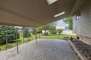 611 Flanagan Dr, Minooka, IL 60447 - Photo 29