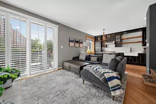 1777 W Altgeld St, Chicago, IL 60614 - Photo 3