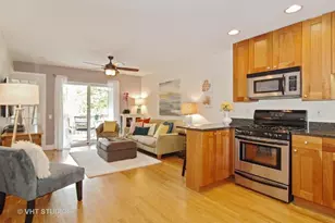 2036 N Larrabee St, Chicago, IL 60614 - Photo 5