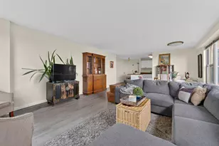 2970 N Lake Shore Dr, Chicago, IL 60657 - Photo 13
