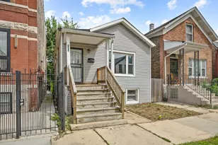 3450 W Walnut St, Chicago, IL 60624 - Photo 1