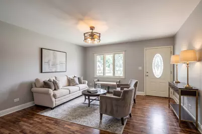 303 Mark Avenue, Glendale Heights, IL 60139 - Photo 9
