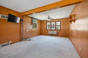 410 E Main St, Genoa, IL 60135 - Photo 11