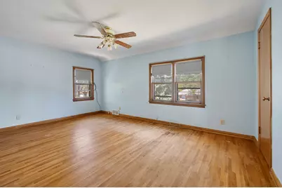 410 E Main Street, Genoa, IL 60135 - Photo 13
