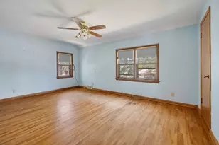 410 E Main St, Genoa, IL 60135 - Photo 13