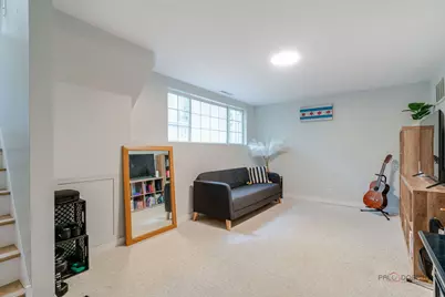 287 W Whispering Oaks Lane, Round Lake, IL 60073 - Photo 17