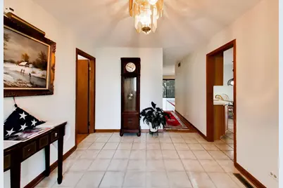 28480 N Oak Knoll Road, McHenry, IL 60051 - Photo 11