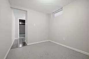 1005 N Western Ave, Bloomington, IL 61701 - Photo 21