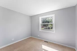 132 Garden Dr, Bolingbrook, IL 60440 - Photo 15