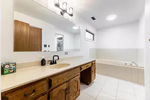 9840 Terrace Dr, Palos Park, IL 60464 - Photo 19