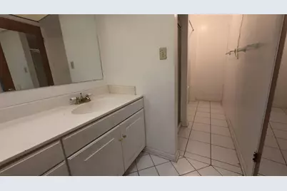 411 N Illinois Avenue, Glenwood, IL 60425 - Photo 21