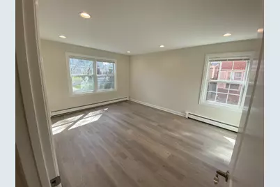 785 Pershing Avenue #3-B, Glen Ellyn, IL 60137 - Photo 5