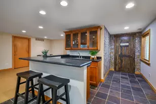 322 Quarry Ridge Cir, Sugar Grove, IL 60554 - Photo 25