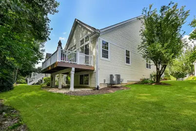 322 Quarry Ridge Circle, Sugar Grove, IL 60554 - Photo 31
