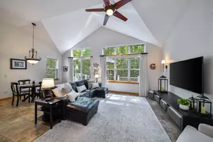 322 Quarry Ridge Cir, Sugar Grove, IL 60554 - Photo 7