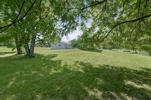 1364 Treasure Ln, White Heath, IL 61884 - Photo 41
