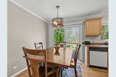 40020 N Adelphi Avenue, Beach Park, IL 60099 - Photo 7
