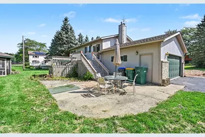 40020 N Adelphi Avenue, Beach Park, IL 60099 - Photo 21
