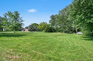 40020 N Adelphi Ave, Beach Park, IL 60099 - Photo 23