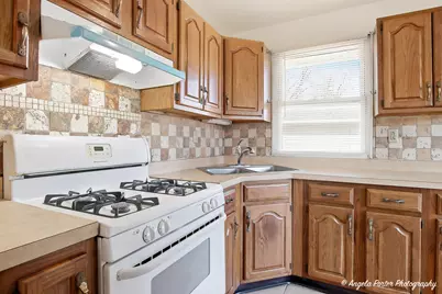 2304 Dickey Avenue, North Chicago, IL 60064 - Photo 11