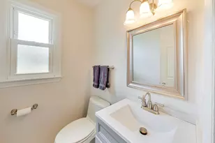2505 E Mayfair Rd, Arlington Heights, IL 60004 - Photo 11
