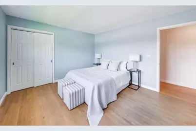 2505 E Mayfair Road, Arlington Heights, IL 60004 - Photo 15