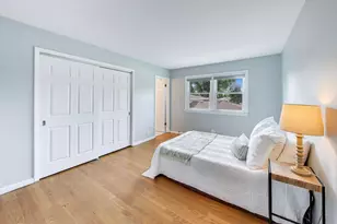 2505 E Mayfair Rd, Arlington Heights, IL 60004 - Photo 13