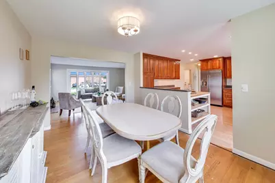 2505 E Mayfair Road, Arlington Heights, IL 60004 - Photo 5