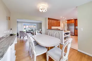 2505 E Mayfair Rd, Arlington Heights, IL 60004 - Photo 5