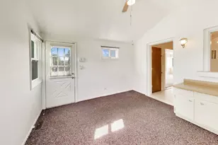7338 Beckwith Rd, Morton Grove, IL 60053 - Photo 17