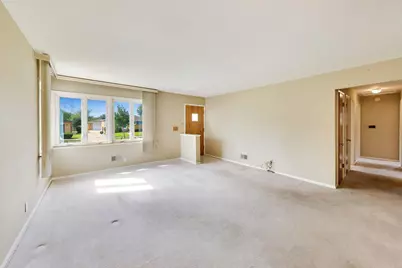 7338 Beckwith Road, Morton Grove, IL 60053 - Photo 5
