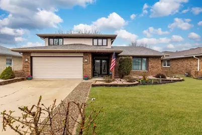 8058 Circle Drive, Palos Hills, IL 60465 - Photo 1