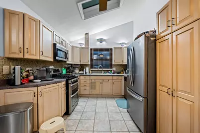 8058 Circle Drive, Palos Hills, IL 60465 - Photo 9