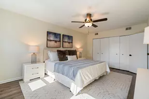824 Hinman Ave, Evanston, IL 60202 - Photo 17