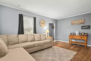 7608 Grenville St, Machesney Park, IL 61115 - Photo 9