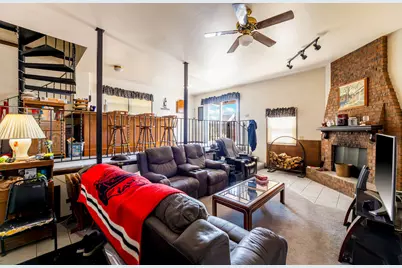5728 S Parkside Avenue, Chicago, IL 60638 - Photo 7