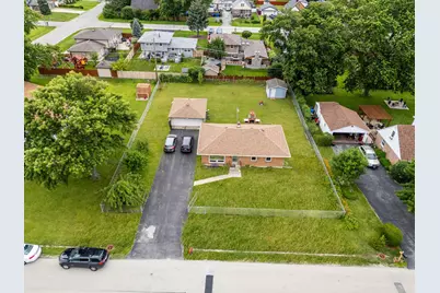 8040 S 85th Court, Justice, IL 60458 - Photo 19