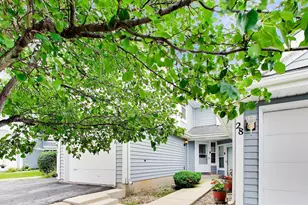 26 Abbey Ln, Park Forest, IL 60466 - Photo 3