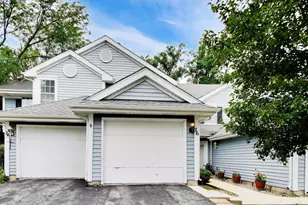 26 Abbey Ln, Park Forest, IL 60466 - Photo 1