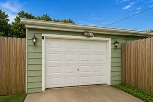 205 E Grand Ave, Melrose Park, IL 60164 - Photo 37