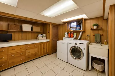 205 E Grand Avenue, Melrose Park, IL 60164 - Photo 27