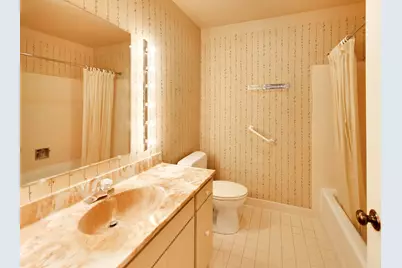 1060 Shermer Road #25, Northbrook, IL 60062 - Photo 17
