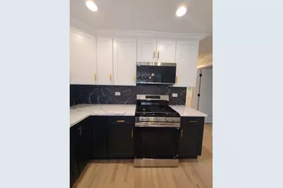 9028 Meade Avenue, Oak Lawn, IL 60453 - Photo 11