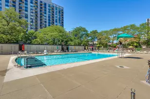 1355 N Sandburg Terrace, Chicago, IL 60610 - Photo 29