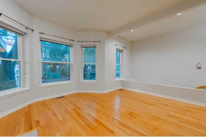 1017 W Dakin Avenue #1, Chicago, IL 60613 - Photo 3